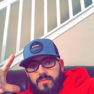 Meet your Posher, Cesar